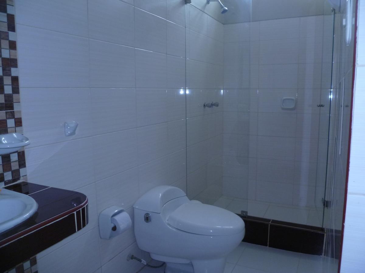 Tahuari Hotel Pucallpa Exteriör bild