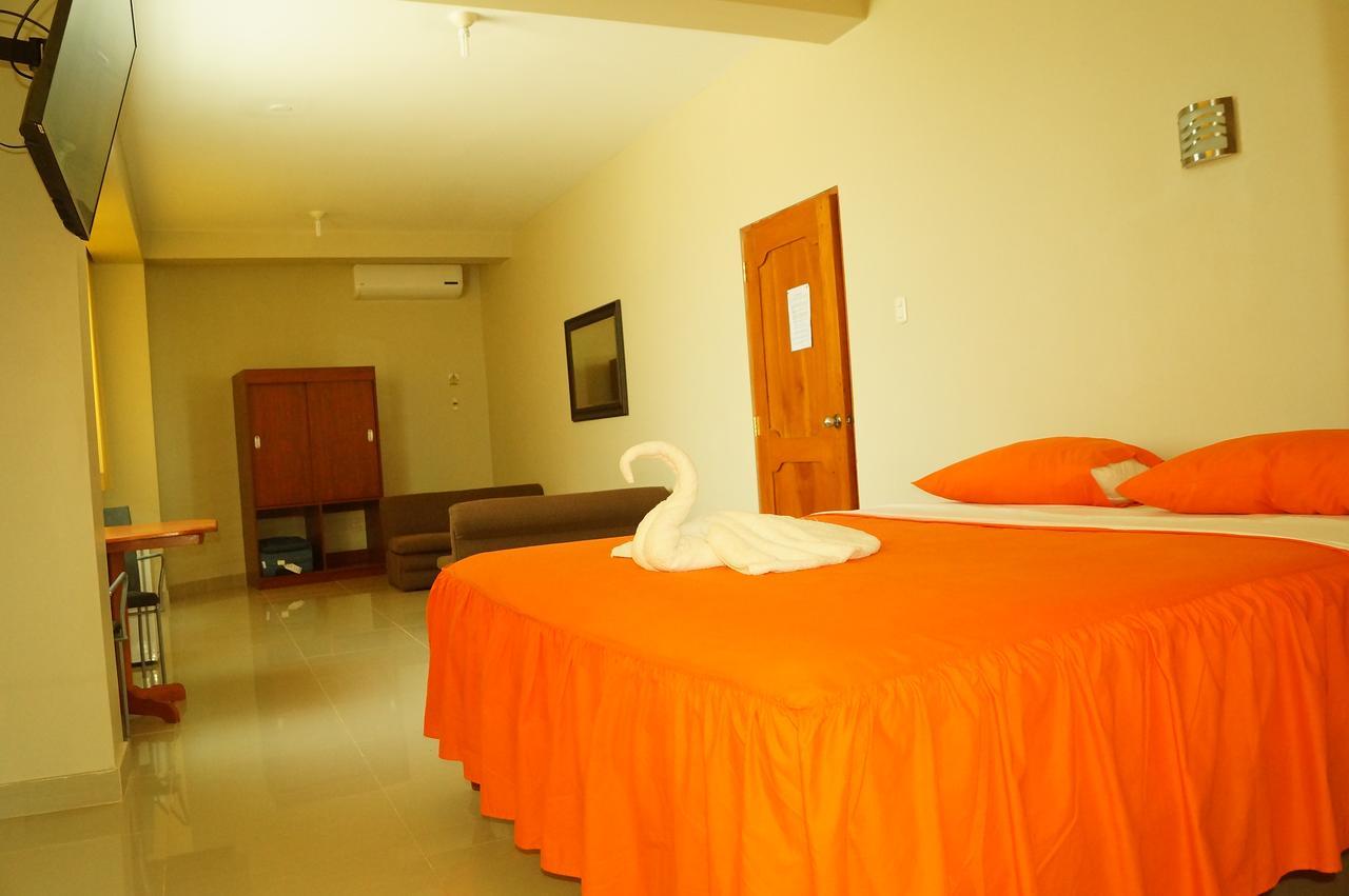 Tahuari Hotel Pucallpa Exteriör bild